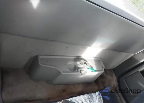 2001 Chevrolet S Truck S10 из США, поврежденный, VIN 1GCCS19WX18142895